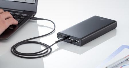 ノートパソコンが充電できるUSB Power Delivery対応モ