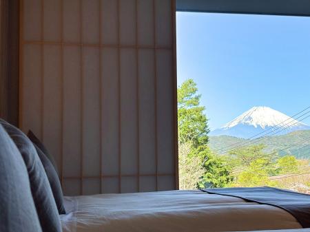 “静寂と絶景”を独占するプライベートヴィラ「シエロ箱