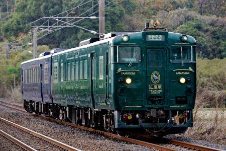 「特急 かわせみ やませみ」で行く博多から長崎への旅