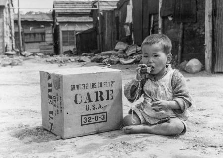 「ケア物資」の受け手は今？ 国際NGO、発足のきかっけ