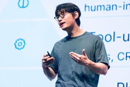 FlashIntel創業者Yi Shi、SuperAI 2025で自律型商談創