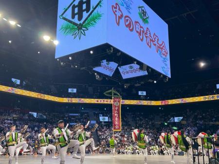 沖縄サントリーアリーナが伝統の舞台に。エイサーナイ