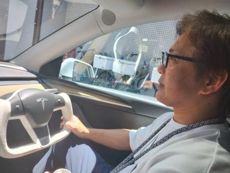テスラで実現する出張型ペーパードライバー講習｜東京