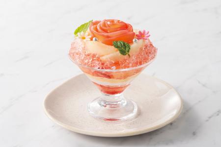 豊かな甘みと香りを楽しむ 夏の贅沢スイーツ「ローズ