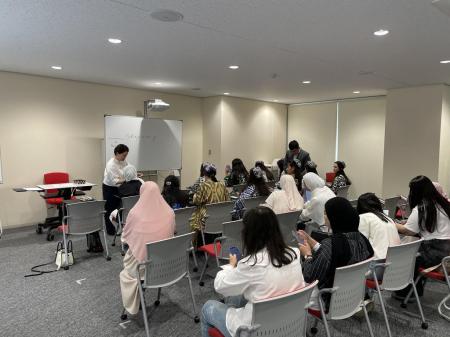 金城学院大学にて、ウズベキスタン共和国短期教utf-8