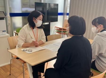 ウエルシア日立本宮店において居宅介護支援サービスを