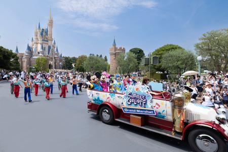 Mrs. GREEN APPLEが東京ディズニーランド（R）にサプ