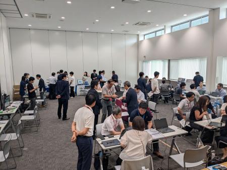 中小企業の生産性向上にむけた『DX体験会』を開催！！