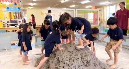 遊びが育てる“生きる力”。園児の英語×非認知能力を育