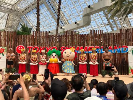 日本最大級の二大レジャー施設が、今年も夏を盛り上げ