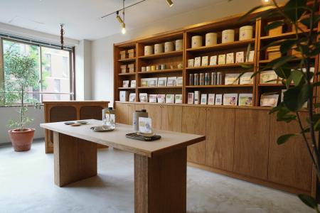 クラフトティーブランド「aardvark TEA」、東京に初の