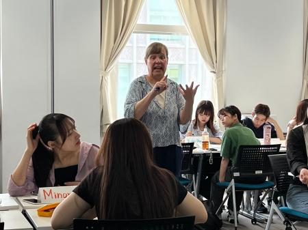 【武蔵野大学】国内にいながら海外大学の授業を体験で