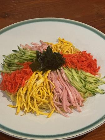 卵アレルギーの人も食べられるオリジナル麺を使utf-8