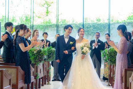 結婚式などのセレモニー開催費用、100万円未満を希望
