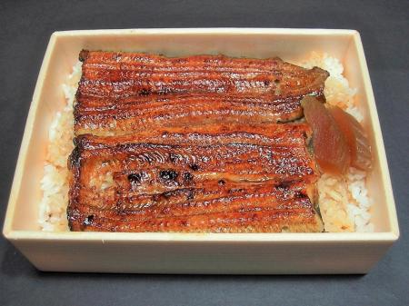 約５０種のうなぎメニューが勢揃い　土用の丑の日　UN