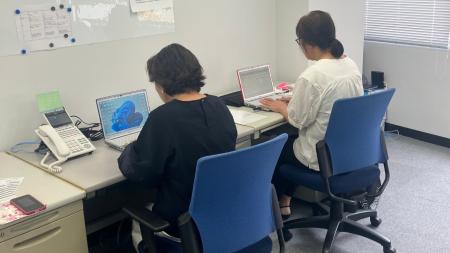 人手不足のスタートアップと、活躍の場ない高齢utf-8
