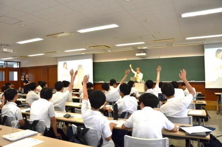 現役東大合格率トップの聖光学院で開催！「やらされる