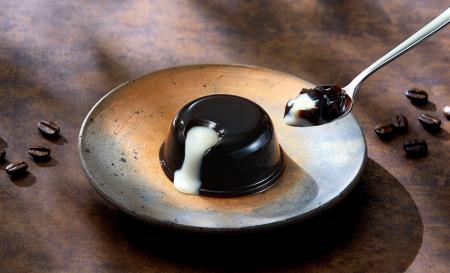 【新発売】深煎り焙煎のコクと柔らかな甘さを味わえる