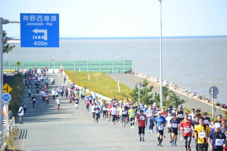 三河湾の潮風を感じて走ろう！　豊橋みなとシティマラ