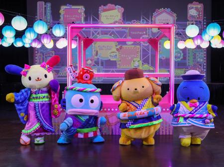 ポムポムプリンたちが、浮き輪やヨーヨーなど夏らしさ