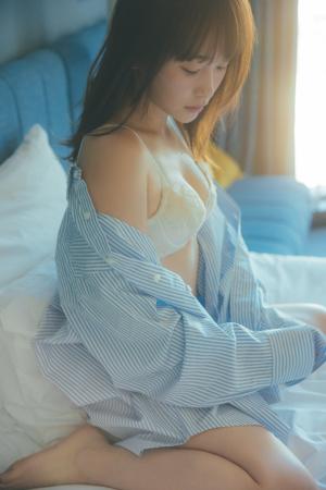 俳優・川栄李奈ファースト写真集 大人の魅力にドキッ(