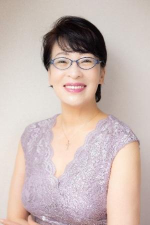 チャットGPTに「結婚式の挨拶を考えて」だと無難な挨
