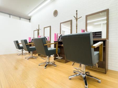 短時間・低価格で髪染めが出来るヘアカラー専門店「カ