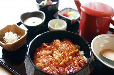 【明治記念館】“暑い夏を乗り切るのにぴったりな鰻の