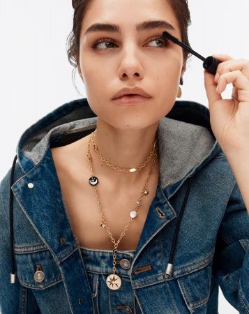 【DIOR FINE JEWELLERY】「ローズ デ ヴァン」10周年 