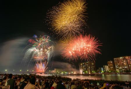 ＜新潟まつり　8月10日（日曜）花火大会＞新潟市陸上