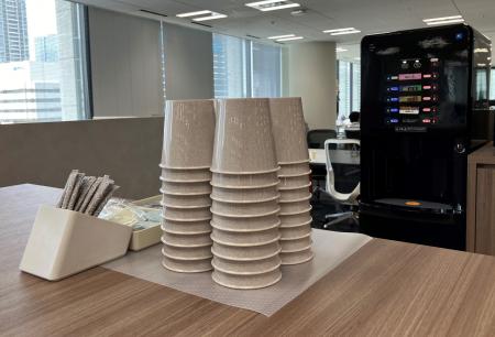 リユース容器を利用したオフィス向けシェアリングサー