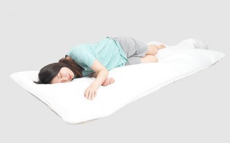ふわっと冷感に包まれる心地よさ　風で接触冷感を長続