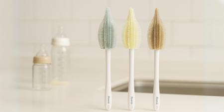 【哺乳瓶ブラシ革命】哺乳瓶とニップルが1本で洗える