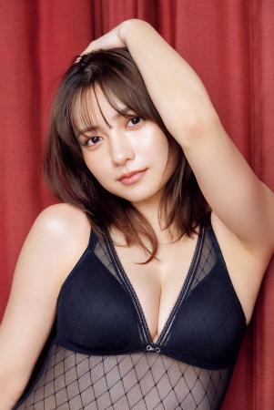 モデル・女優等で大活躍中のなしこたそがヤングアニマ