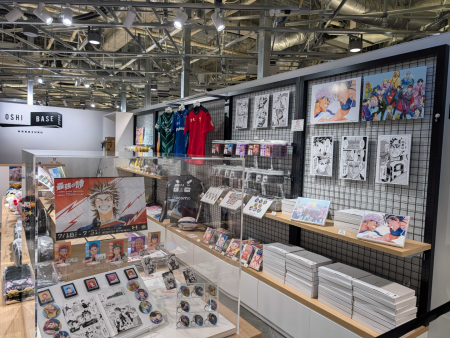 BookLiveの「推し活」拠点「OSHI BASE Harajuku」にて