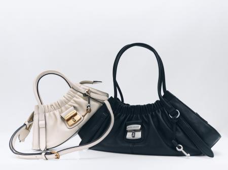 マーク ジェイコブスより新作の「THE CRISTINA」が登
