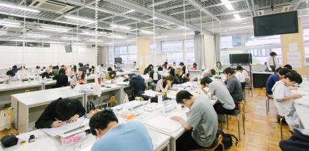 京都精華大学 マンガ学部の学科選択科目を拡充。マン