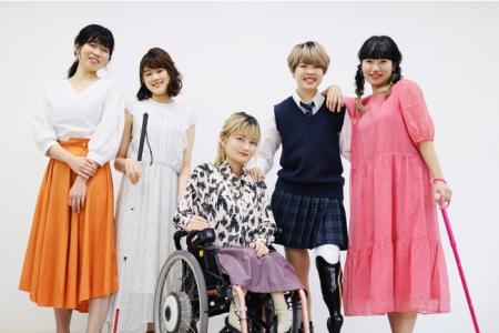 障がい者モデル／タレント事務所「アクセシビューティ