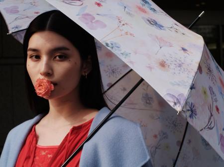 株式会社ビコーズ、スタイリングライフ・ホールディン 株式会社ビコーズ、スタイリングライフ・ホールディン