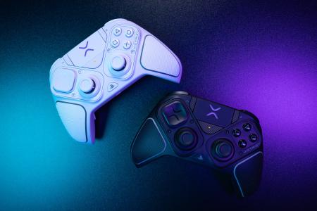 ホールエフェクト技術を採用し、ドリフトを抑えたVict