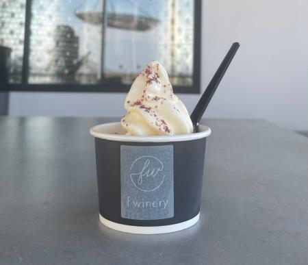 甘じょっぱい「ワイン塩ソフトクリーム」がフェリシモ