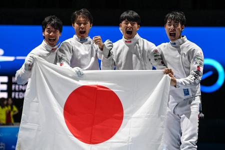 【フェンシング】男子エペチームが2024-2025シーズン 