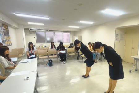 【新潟ビジネス専門学校】7年連続で秘書検定最上位1級