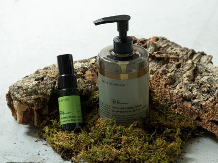 【ロンハーマン】Ron Herman Cosmeticsより、霧に包ま