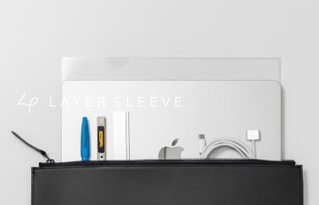 薄く、軽く。これ一つで準備万端。14インチのMacBook