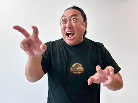 ロバート秋山プロデュース！体モノマネTシャツ「BOTY