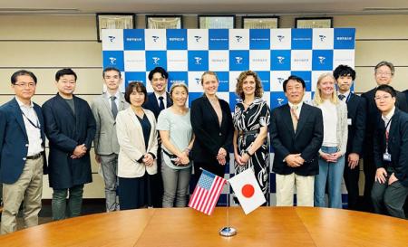 帝京平成大学で米国・レジス大学とイーロン大学utf-8