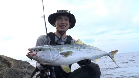 【THEフィッシング】真夏の磯でヒット連発！ 対馬ショ