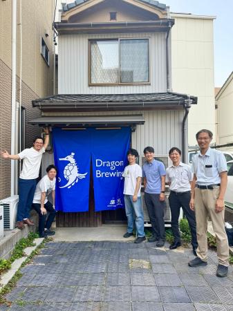 東海中学・高校の現役教員チームが発泡酒醸造免許を取