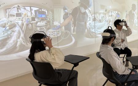 【京都橘大学】VRを活用したリアルな臨床現場をutf-8